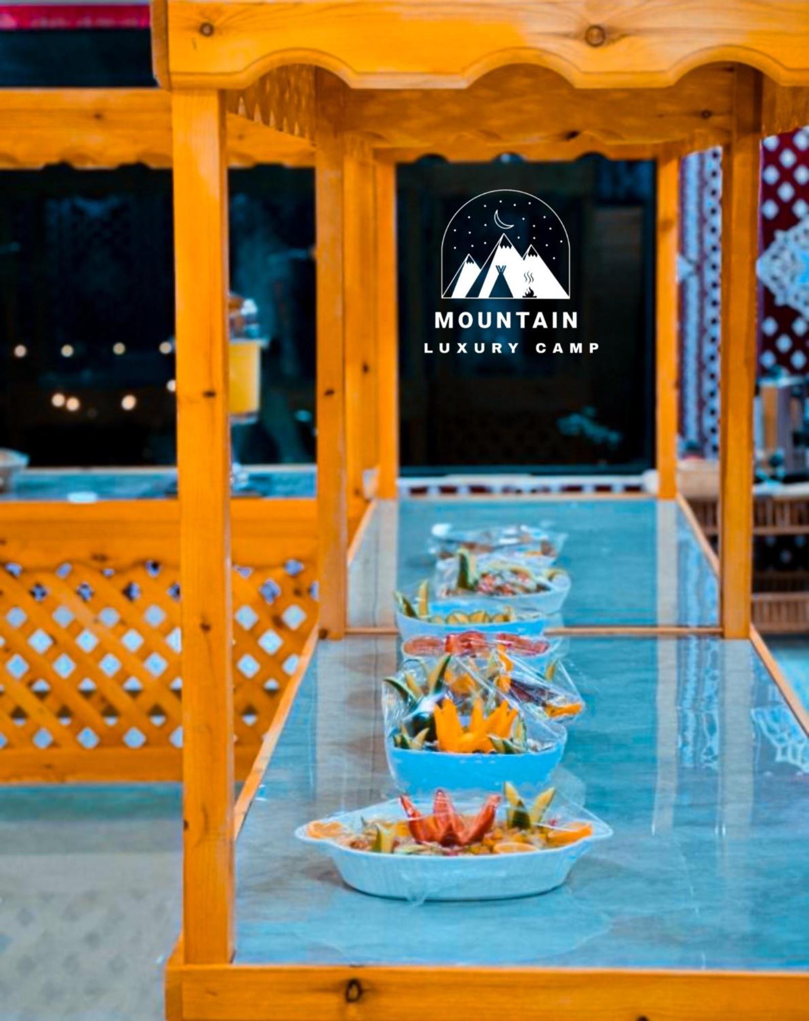 ワディ ・ラム Rum Mountain Luxury Campアパートホテル エクステリア 写真